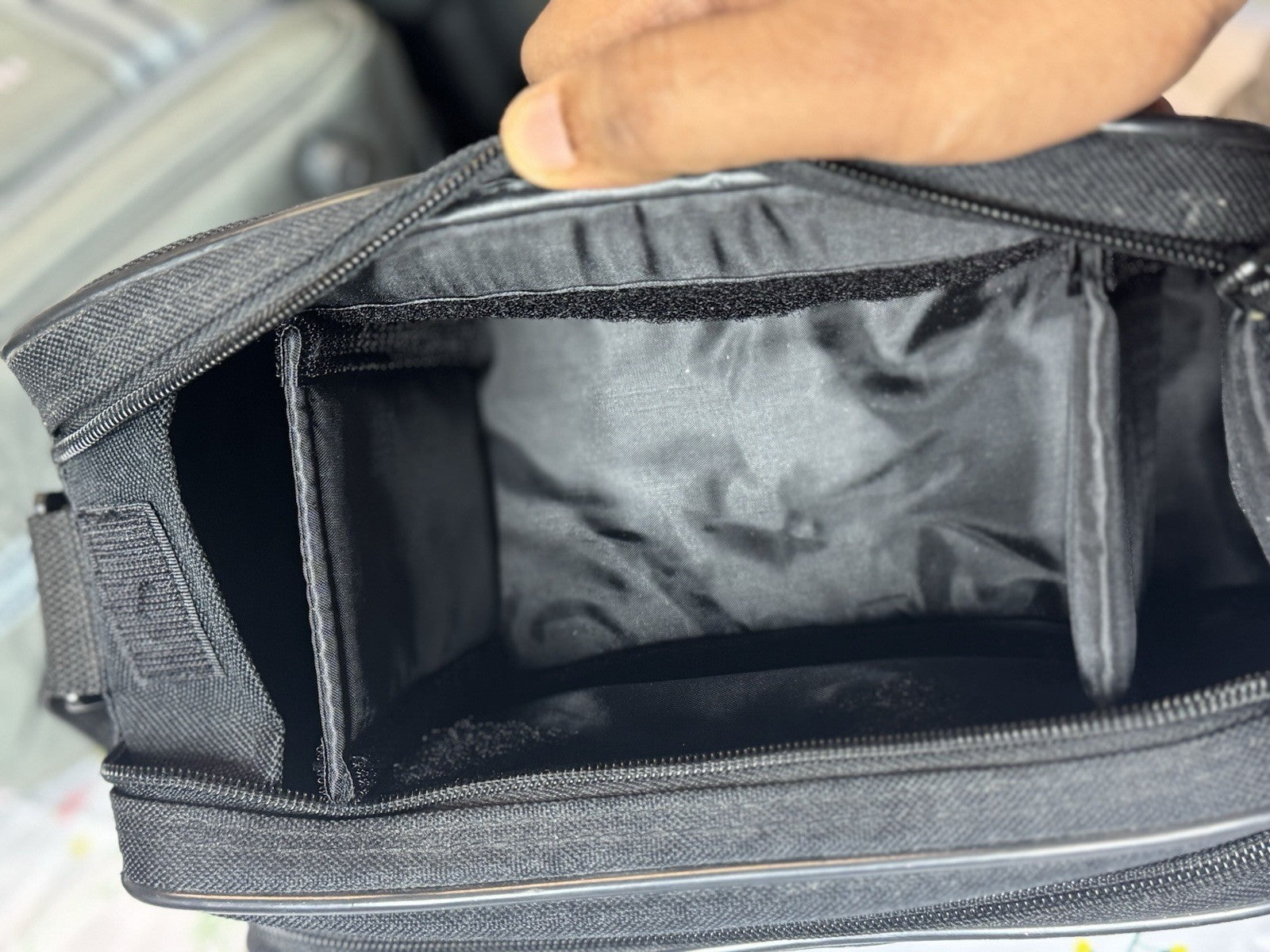 Camera Case for SLR/DSLR/Camcorders with Shoulder Strap