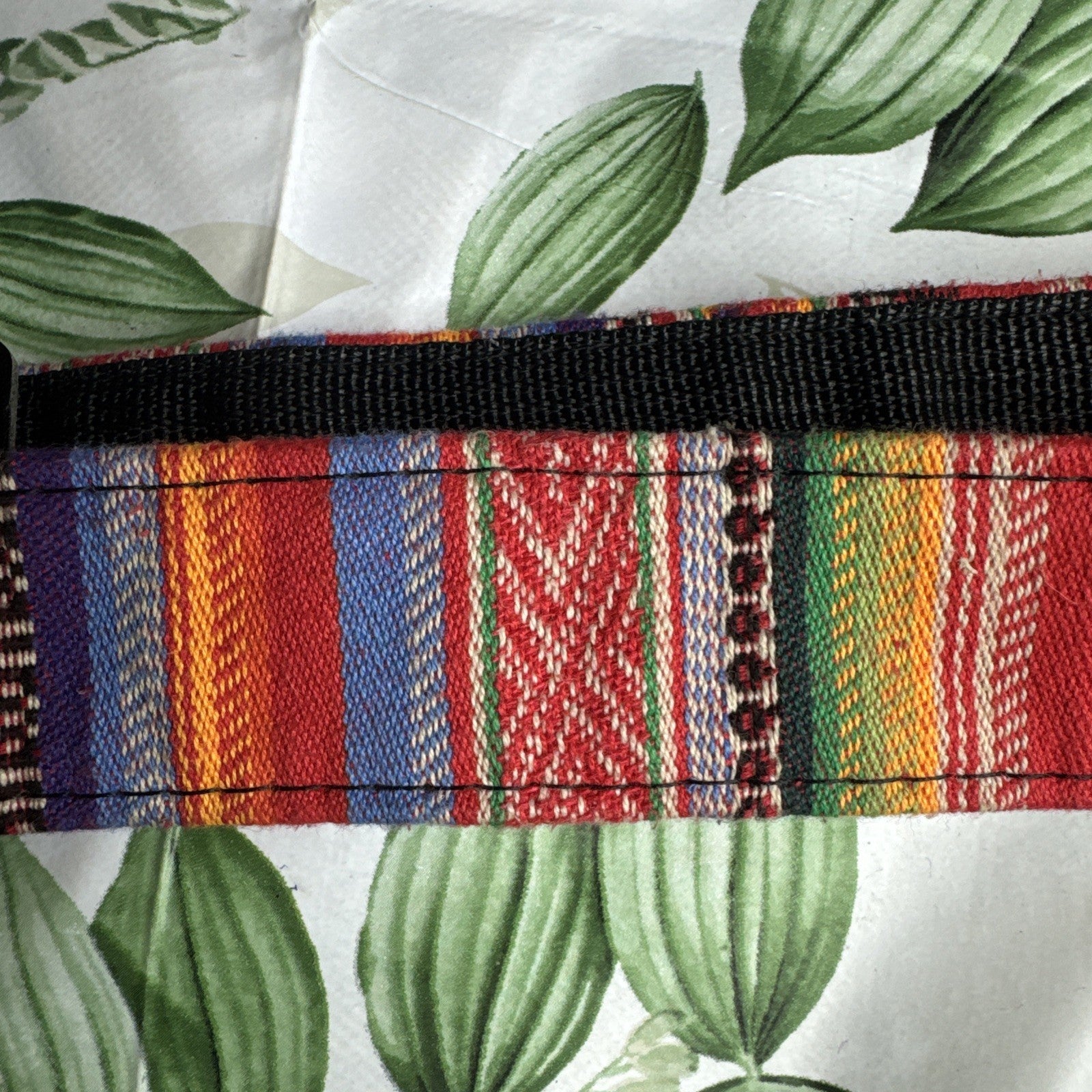 Beautiful pattern Camera Neck Shoulder Strap **Excellent Condition**