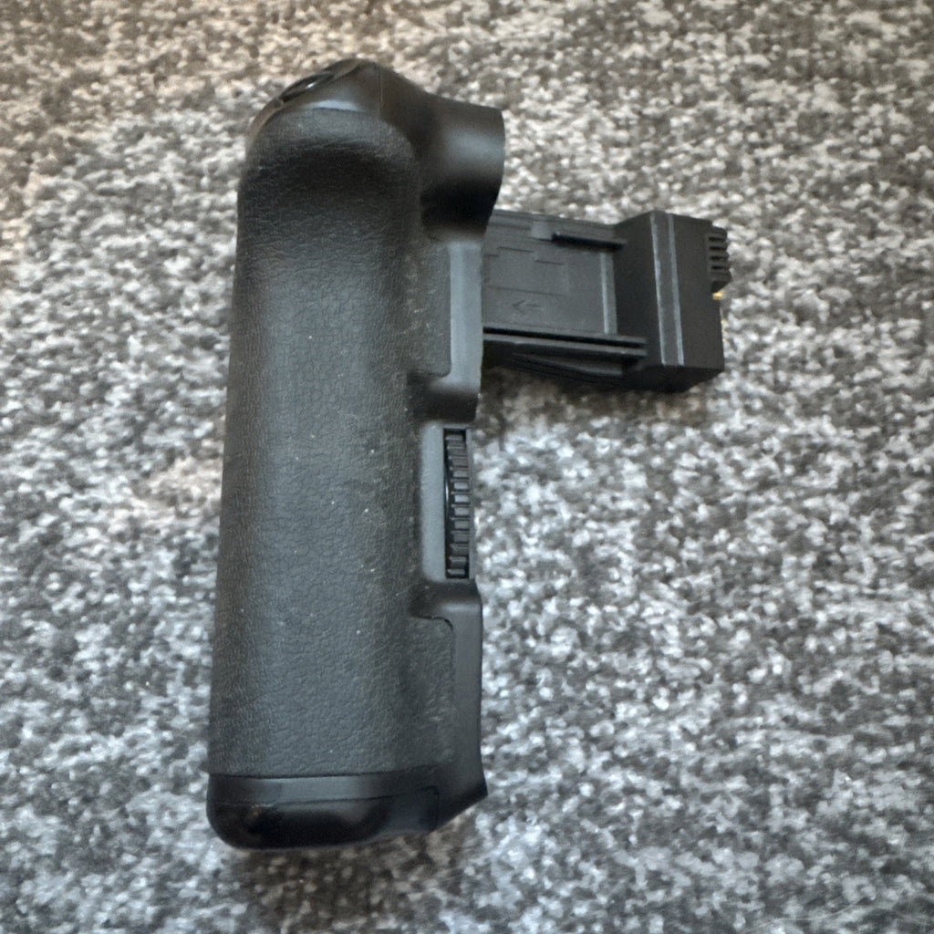 Battery Grip BP-550D - UNTESTED