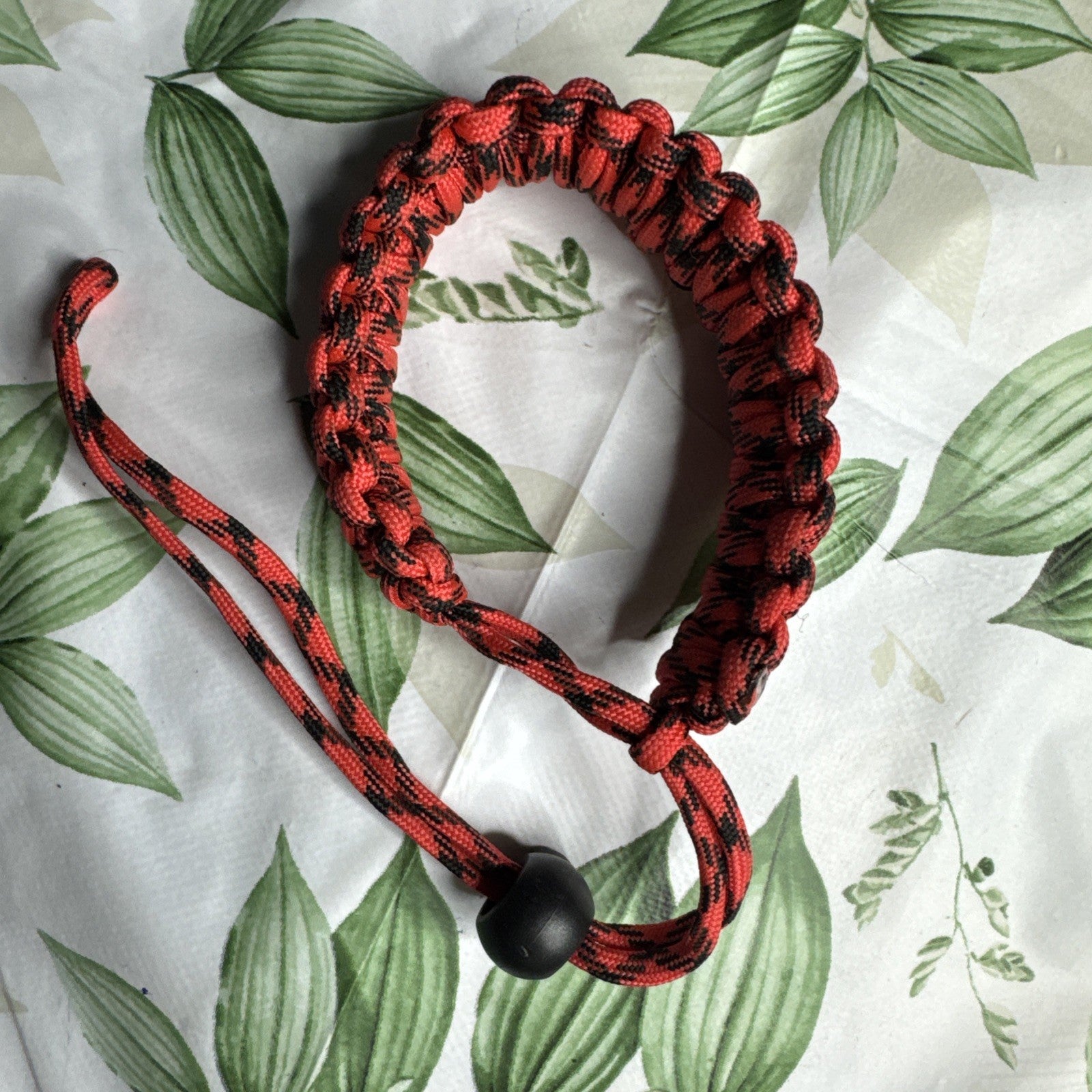 Beautiful Camera Wrist Strap **Mint Condition**