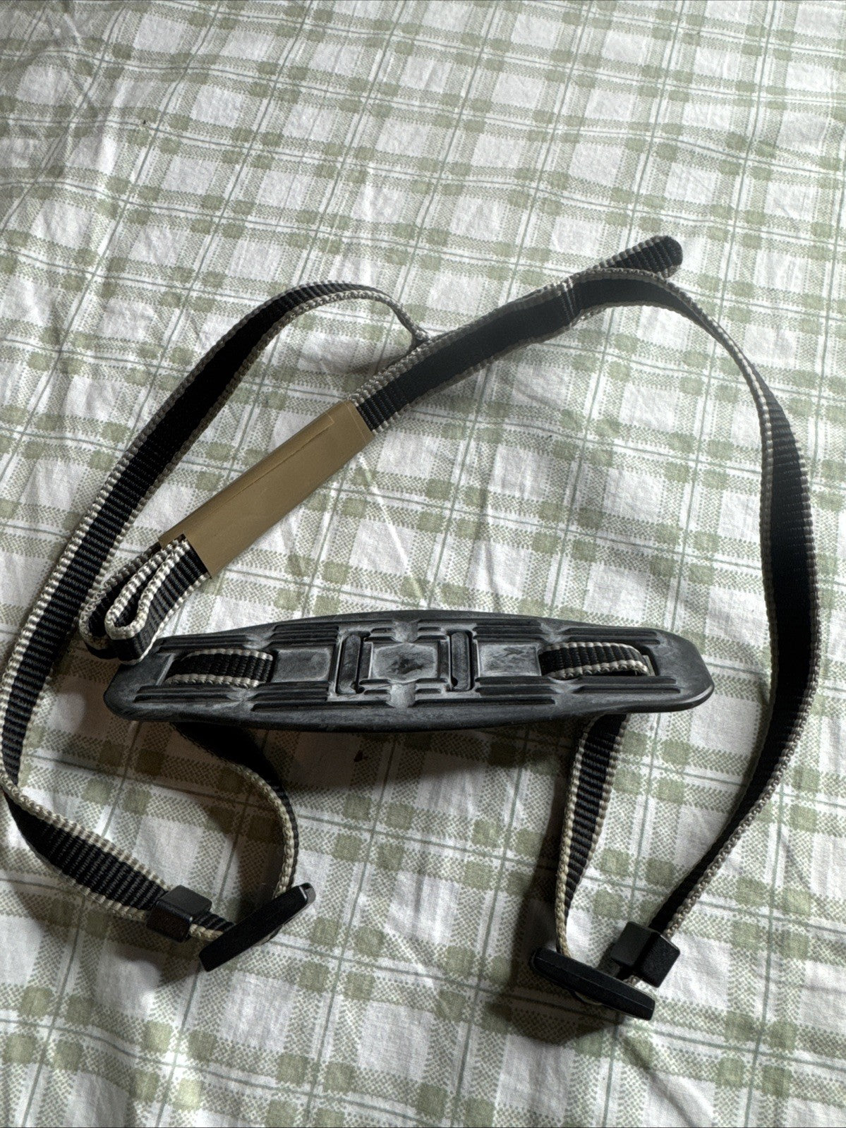 Canon Camera Shoulder strap - See the pictures