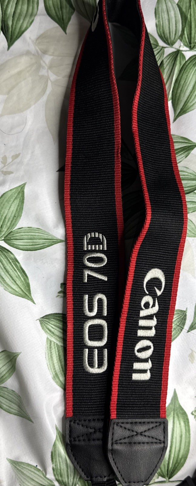 Canon EOS 70D Camera Neck Shoulder Strap - See Description Carefully