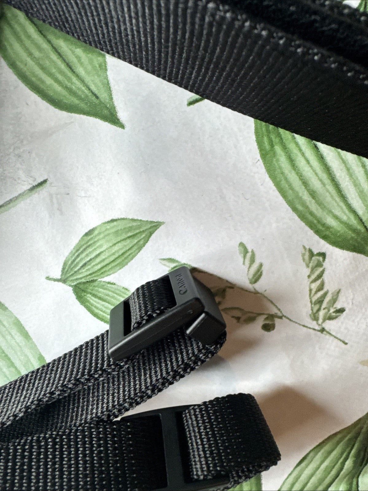 Canon Camera Neck Shoulder Strap**Mint Condition**