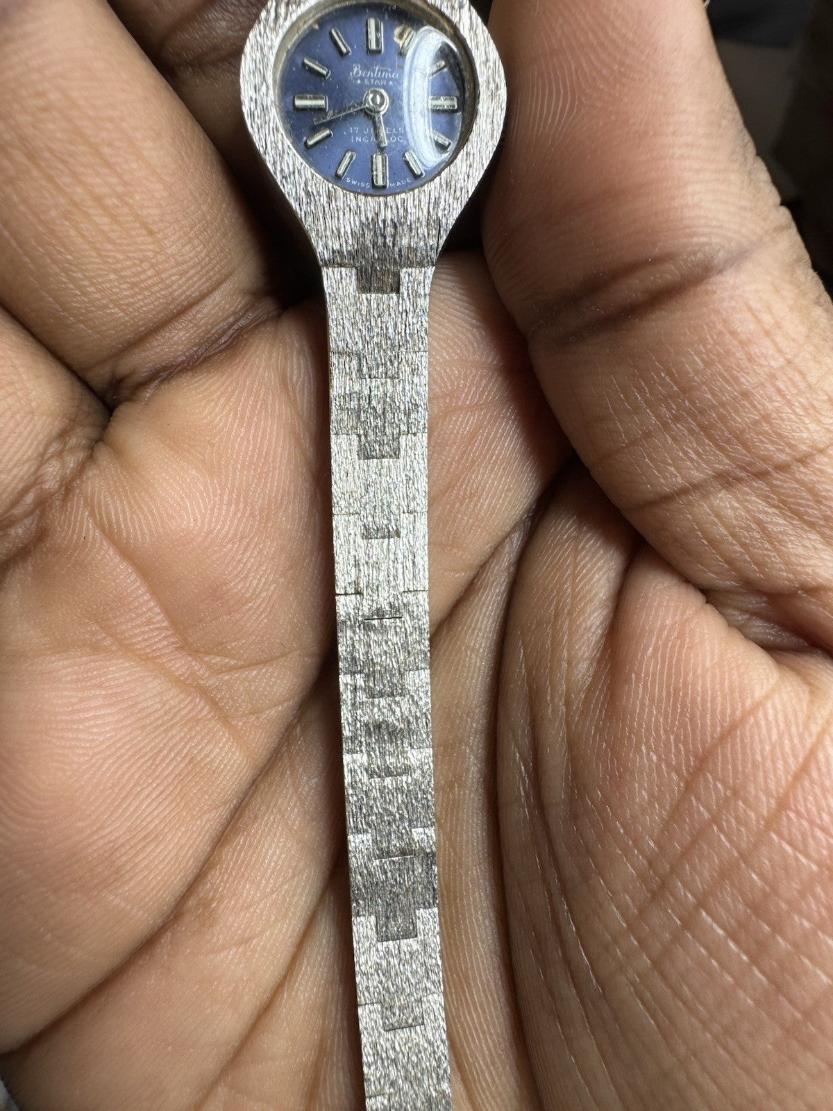 Bentima Star 17 Jewels Incabloc Silver Tone Ladies Mechanical Watch, faulty