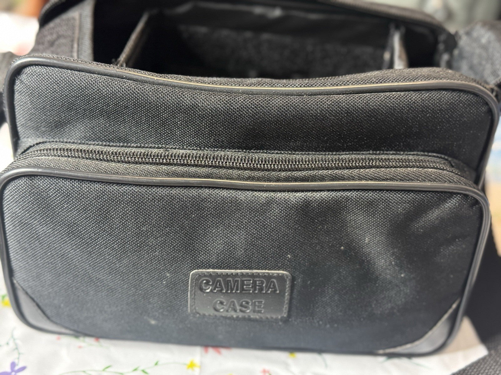 Camera Case for SLR/DSLR/Camcorders with Shoulder Strap