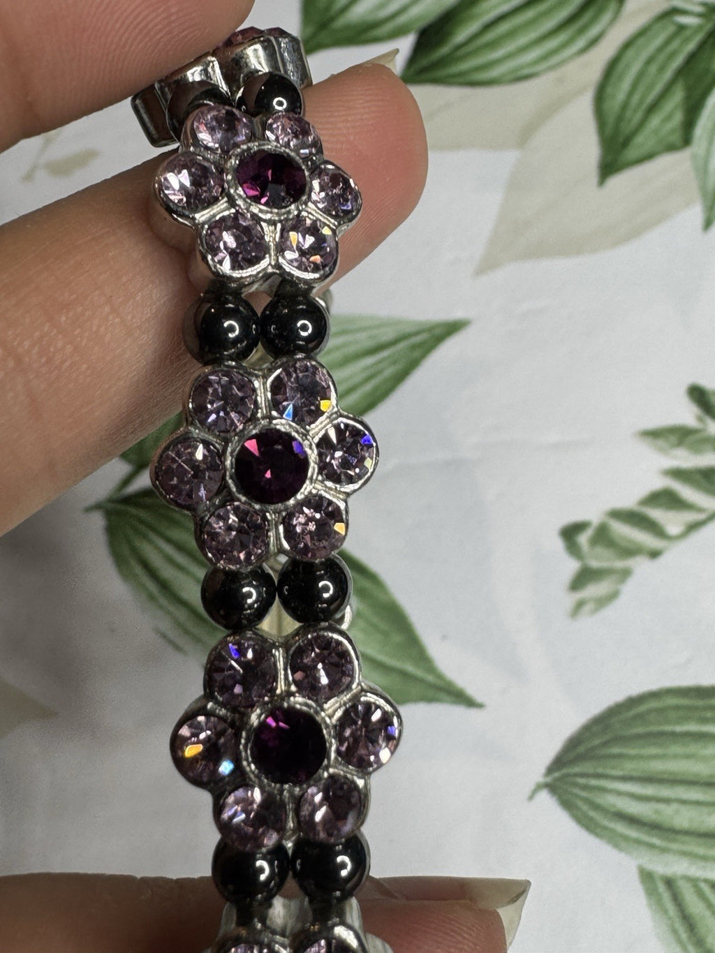 Beautiful Flower Link Bracelet for Women