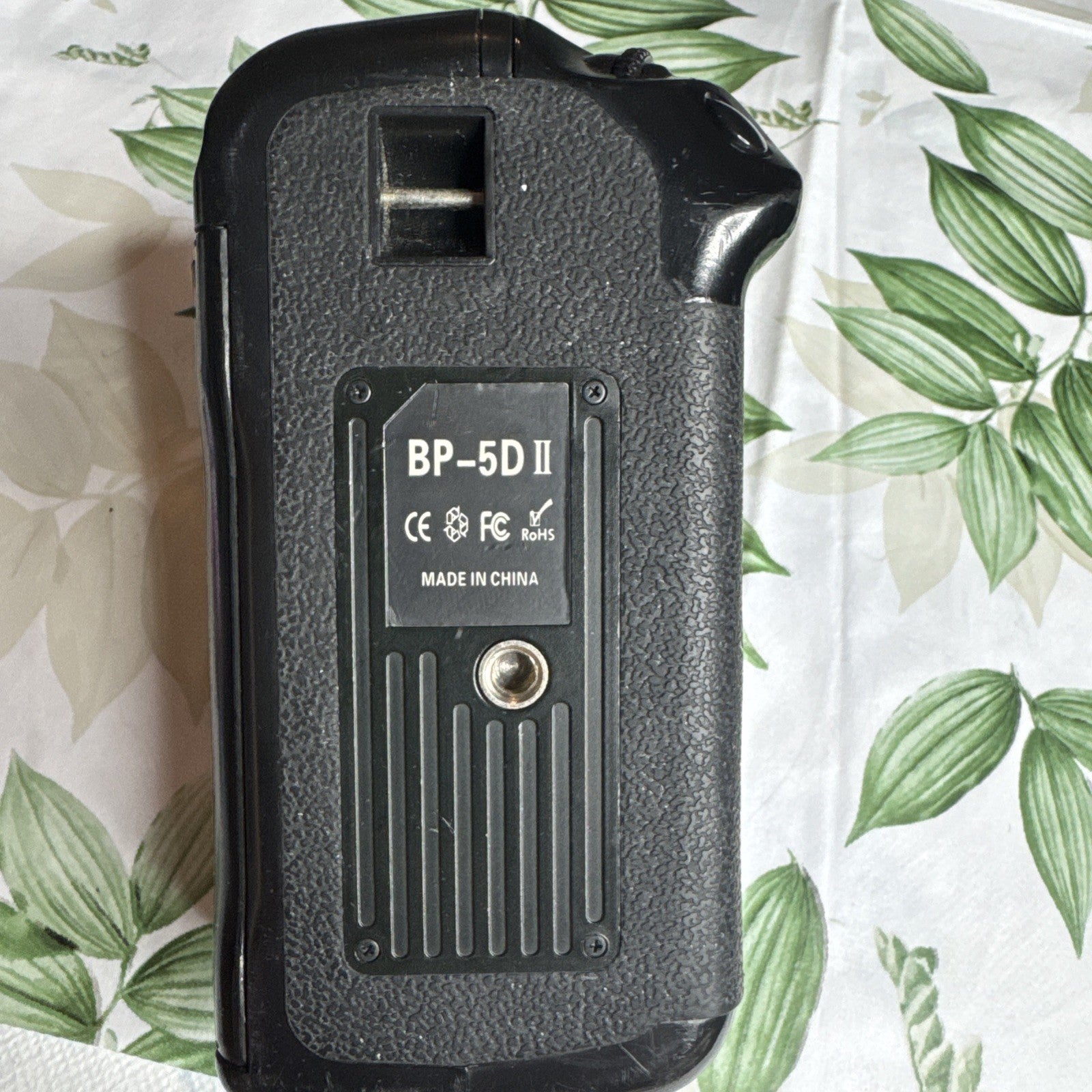 BP-5DII Battery Grip - Untested