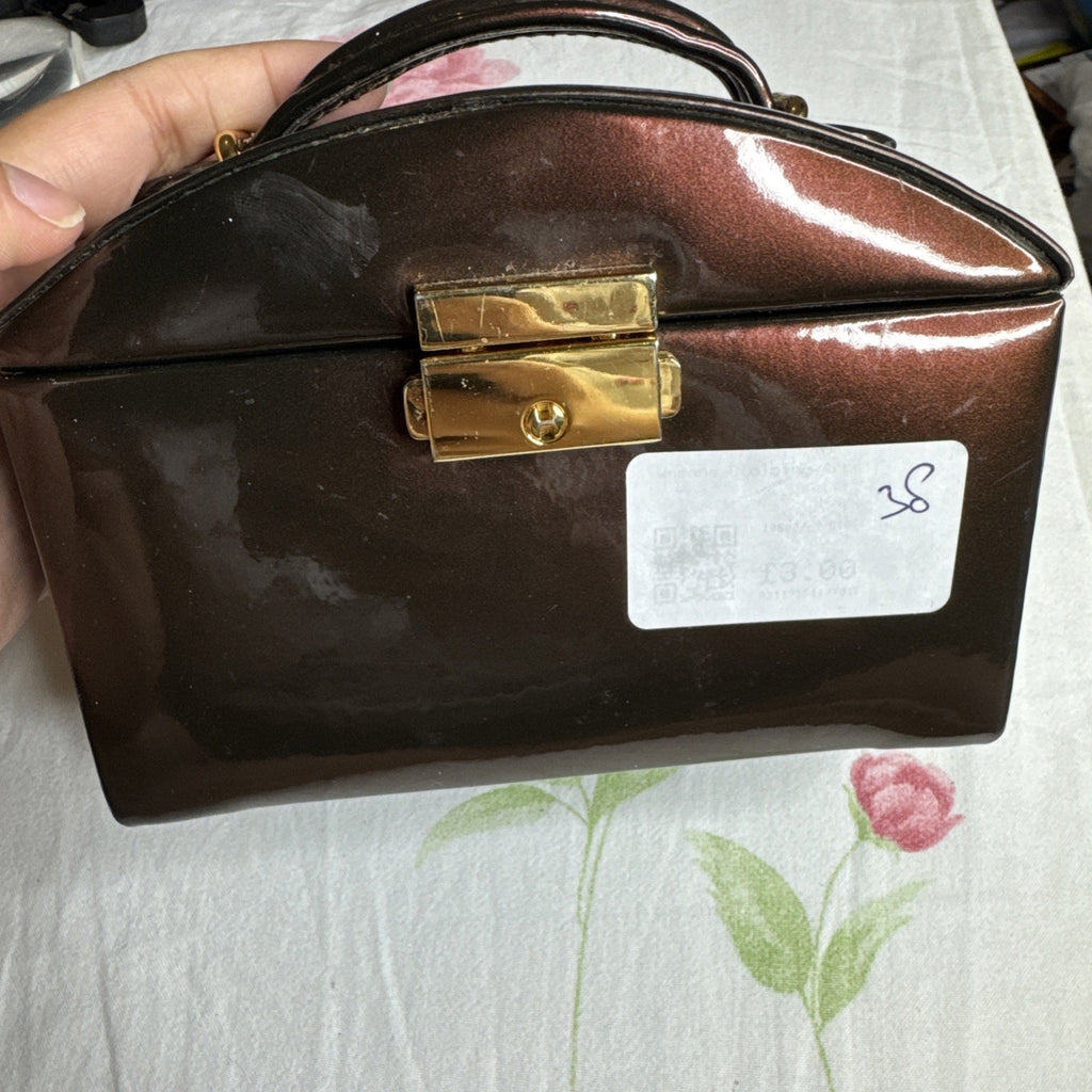 Beautiful Fox leather Mini Makeup + Jewellery Box - Excellent Condition