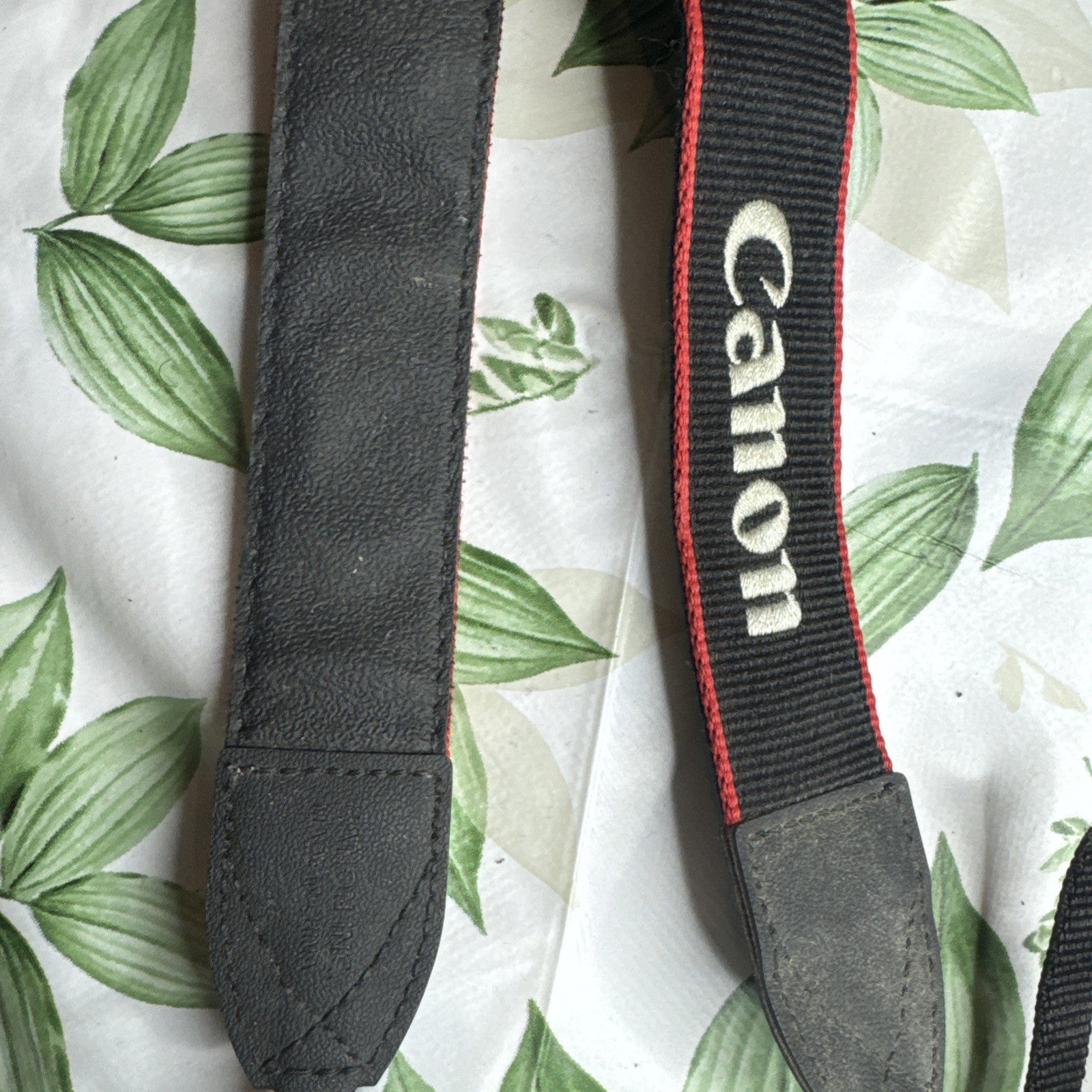 Canon Camera Neck Shoulder Strap- See Description