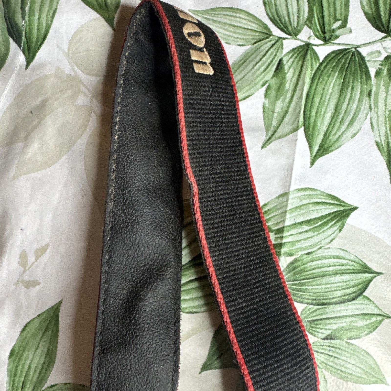 Canon Camera Neck Shoulder Strap- See Description