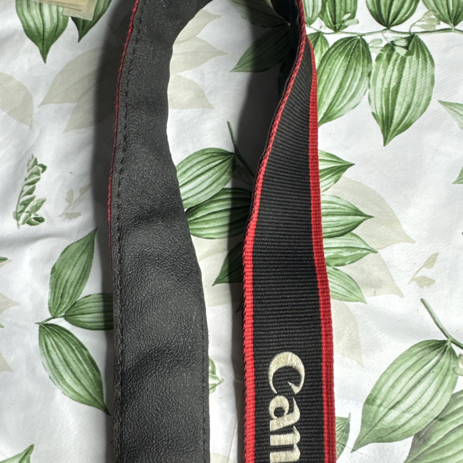 Canon EOS 5D Mark IV Camera Neck Shoulder Strap