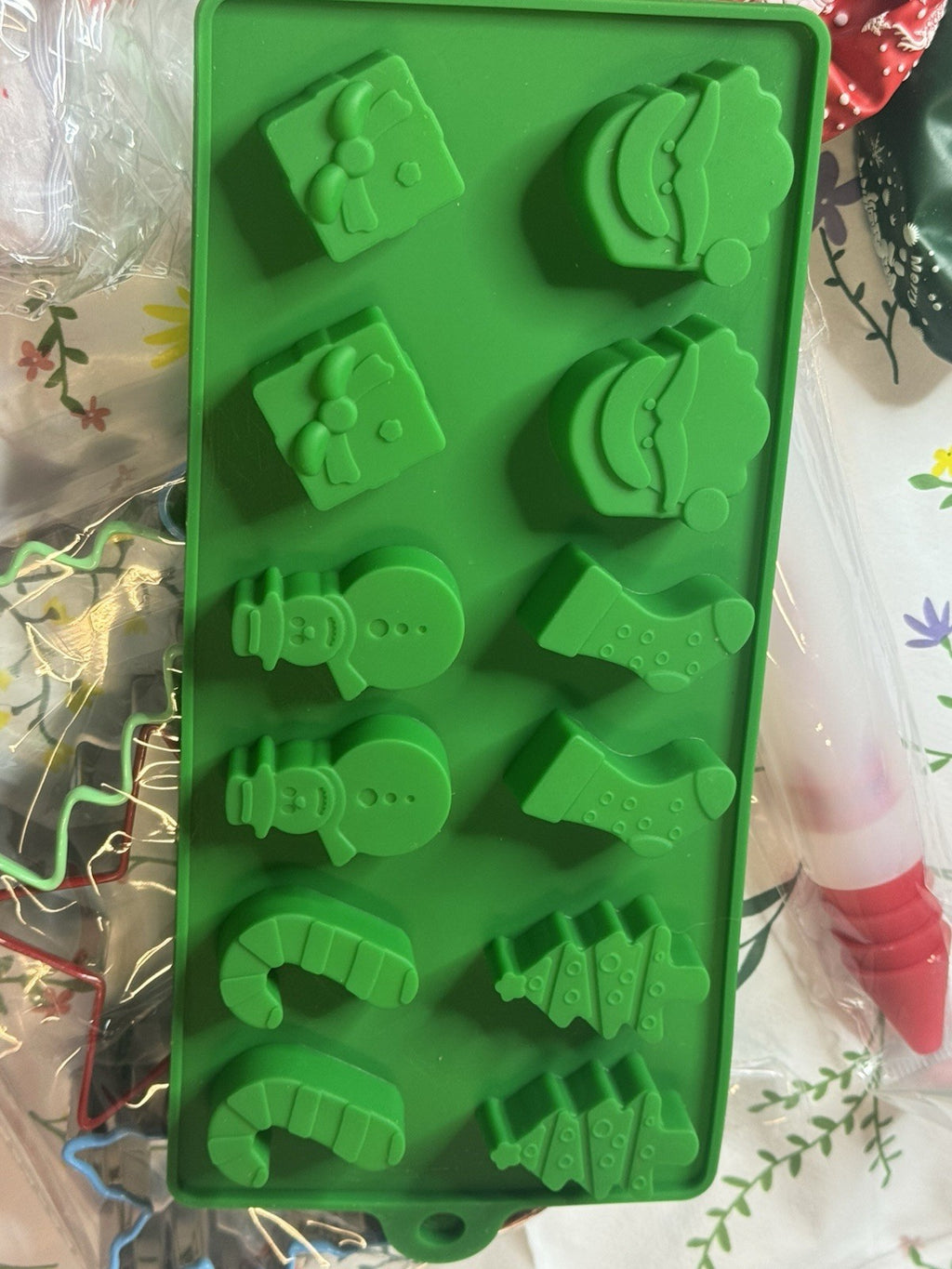 BoneItUp Home-Made Dog Treats Kit Christmas Edition