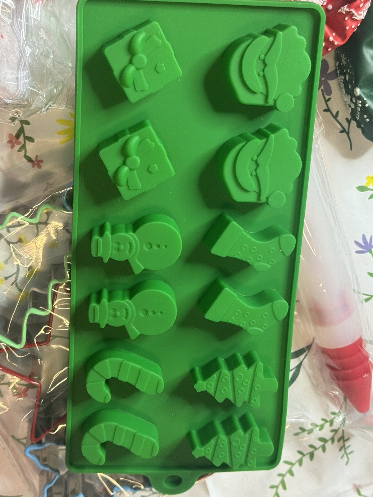 BoneItUp Home-Made Dog Treats Kit Christmas Edition