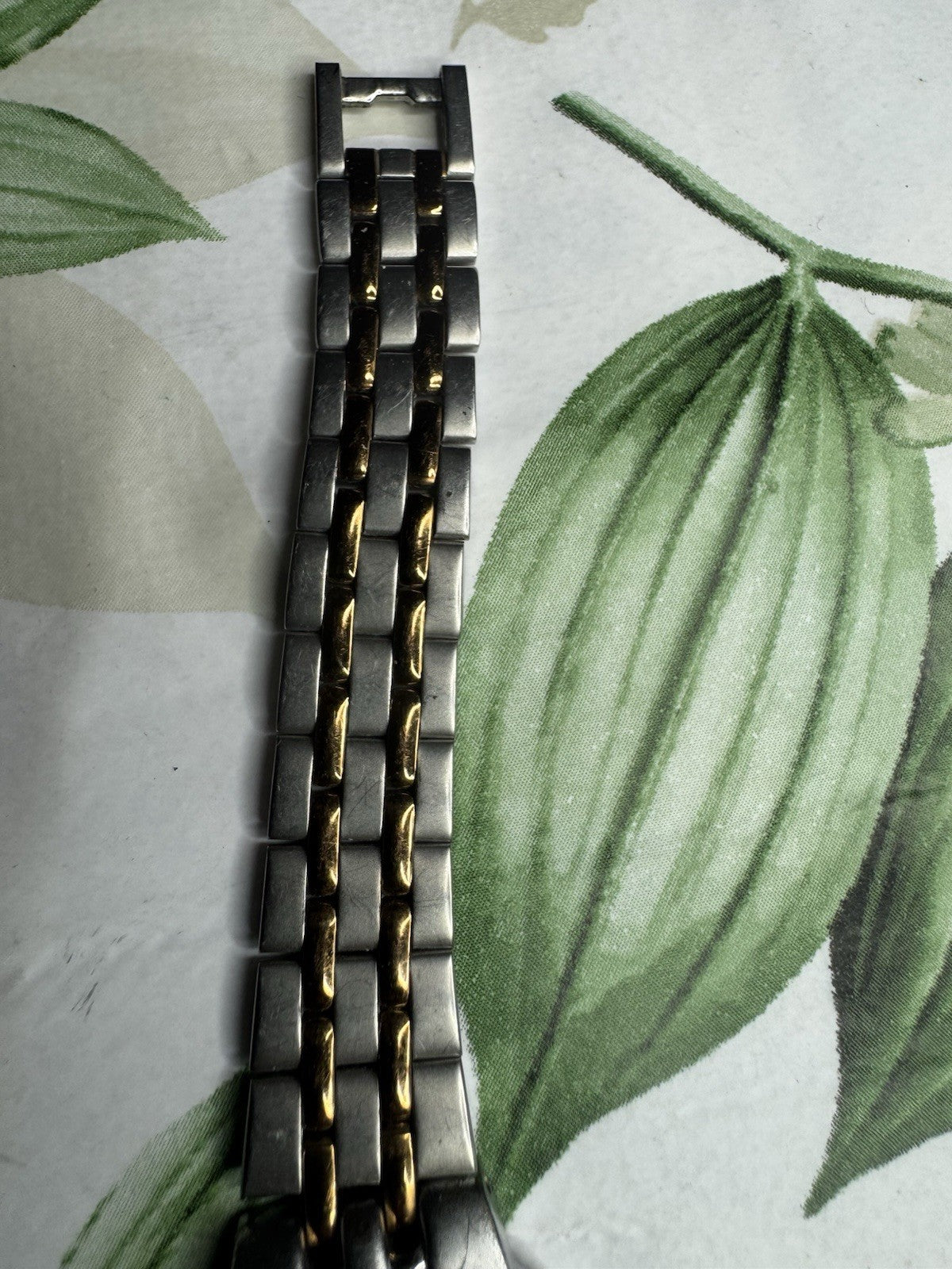 Accurist LB1743P Mother of Pearl Ladies Dual Tone Diamond Watch, fully working