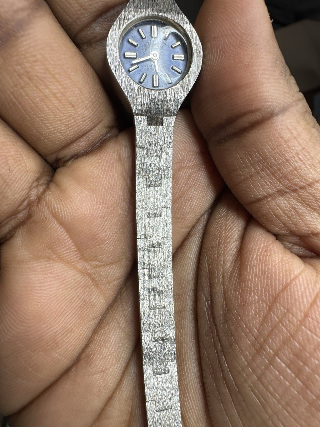 Bentima Star 17 Jewels Incabloc Silver Tone Ladies Mechanical Watch, faulty