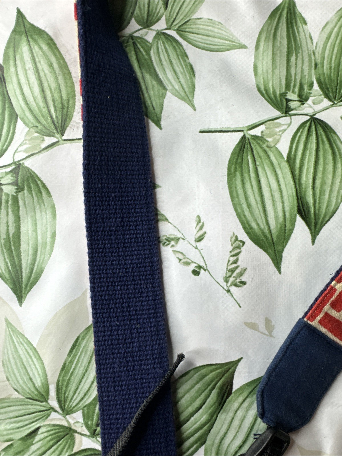 Camera Neck Shoulder Strap - Excellent Condition